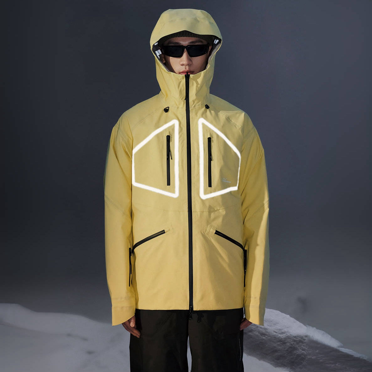 Reflective store snow jacket